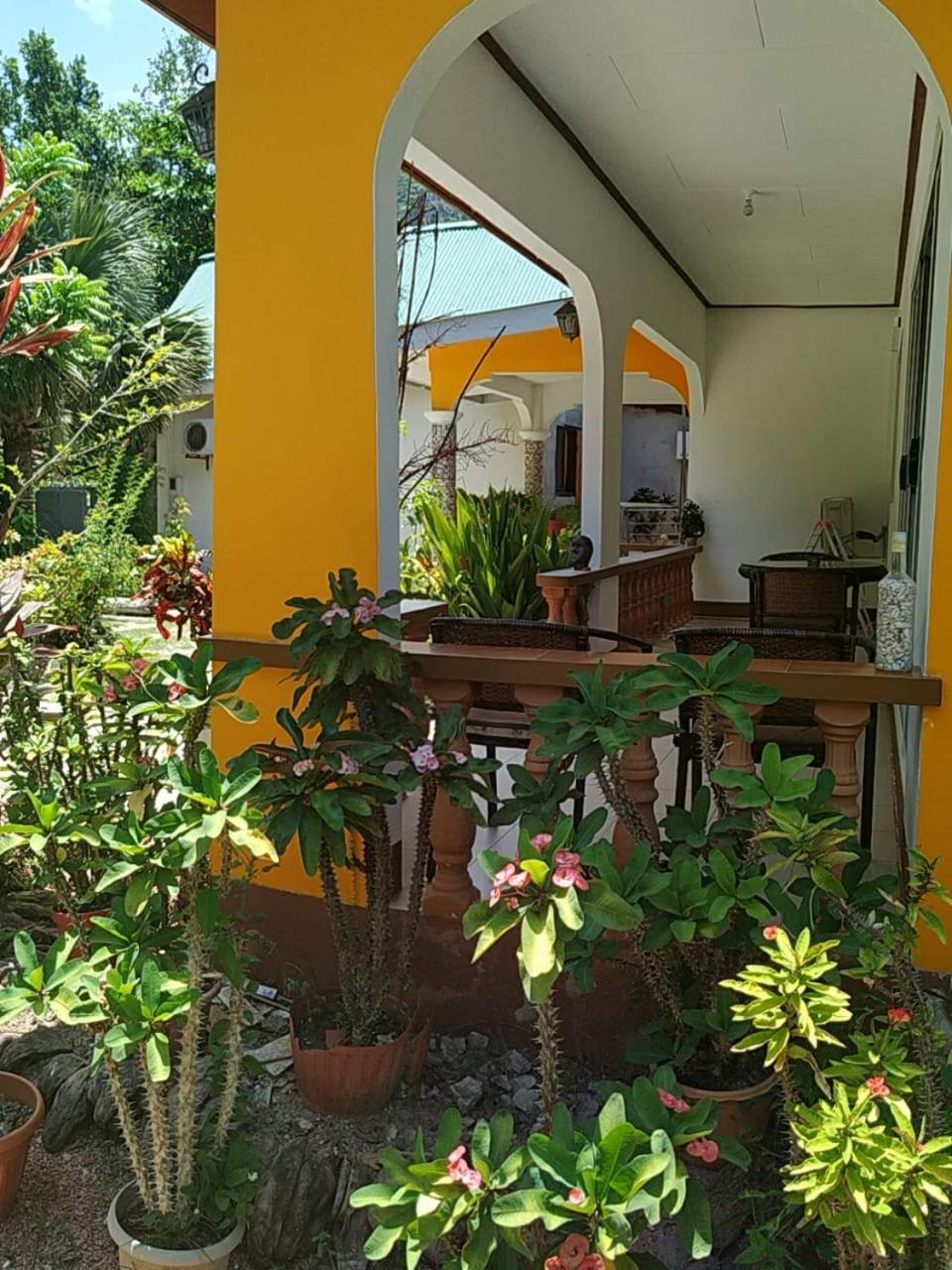 Chez Mera Self Catering ラ・ディーグ島 部屋 写真